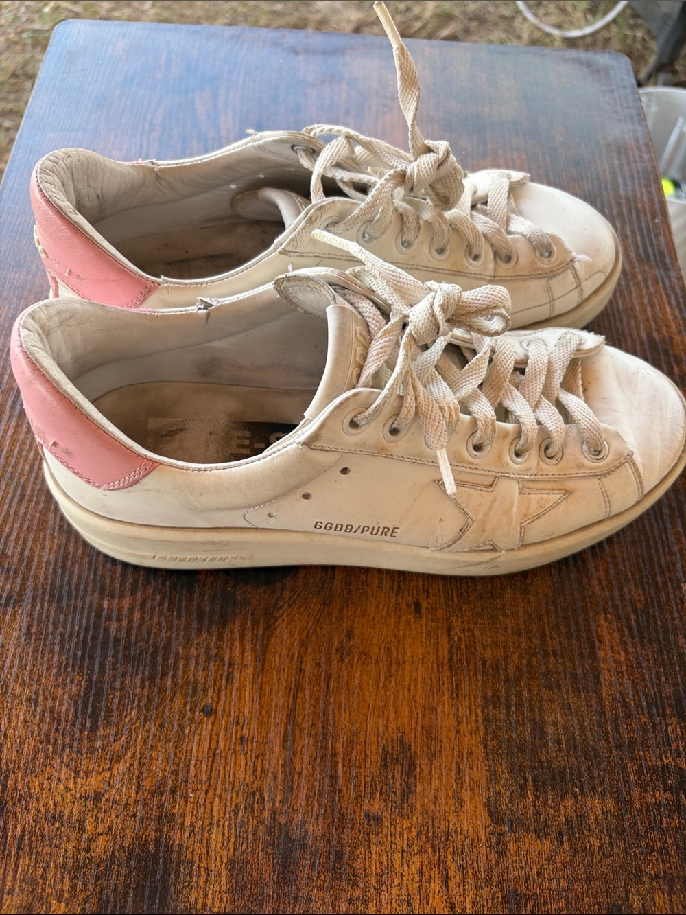 Golden Goose White Leather Low-Top Sneakers with Pink Heel Tab